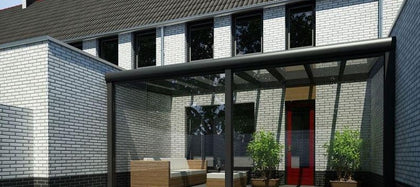 Glazen schuifwand - 4 railsysteem mat antraciet van 3920 mm breed met een totale hoogte van 2000 mm